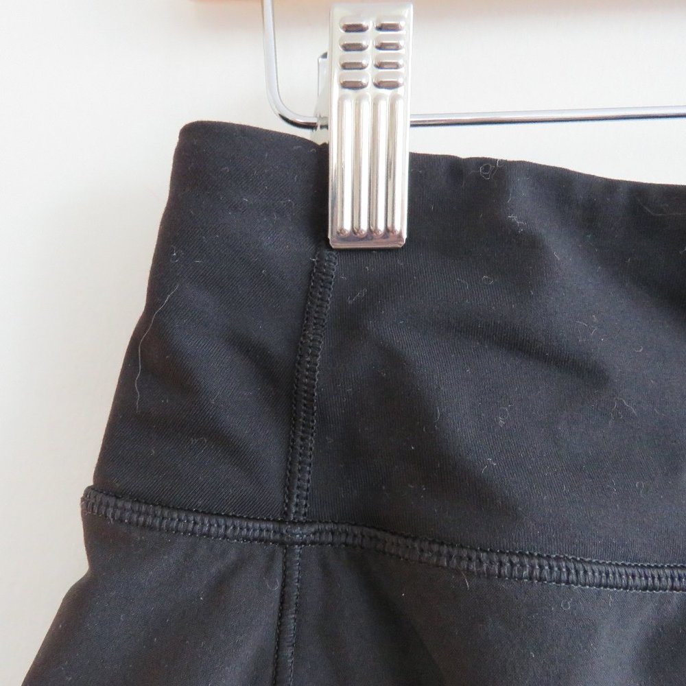 LULULEMON Speed Up Short Long *4" Updated Fit in Black - Size US 6 - Picture 5 of 13